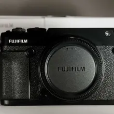 Fuji GFX 50R - Średni format w kompaktowym wydaniu?
