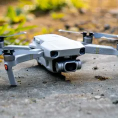 DJI Mavic Mini Fly More Combo - Dobry zestaw dla początkujących?