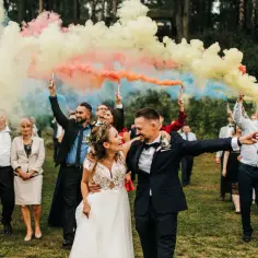 Ile kosztuje fotograf na wesele? Sprawdź, co wpływa na ceny!