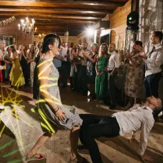 Jak używać lampy błyskowej na weselu, aby uniknąć złych zdjęć