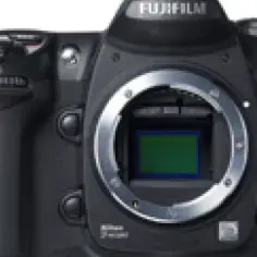 Fuji S5 Pro - Czy to wciąż dobra lustrzanka dla profesjonalistów?