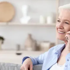 Panasonic P01 i P1101 - nowoczesne telefony komórkowe dla seniora