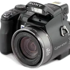 Sony DSC-H9: Czy warto kupić starszy model superzoomu? Analiza