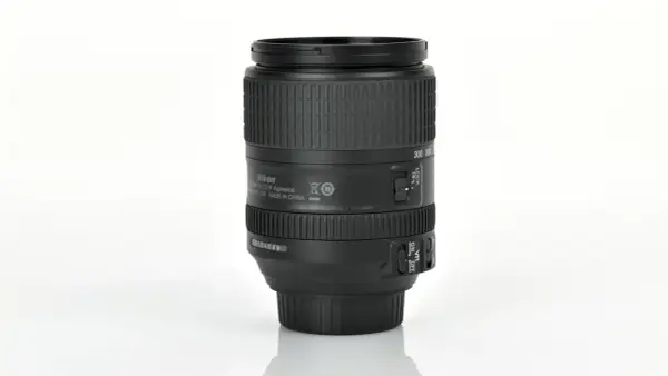 Nikon AF-S DX Nikkor 18-300mm - uniwersalny obiektyw podróżny